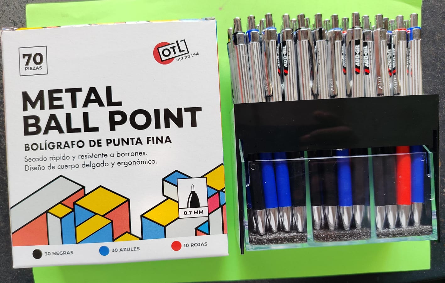 Plumas Metal Point 70 pzas varios Colores-2
